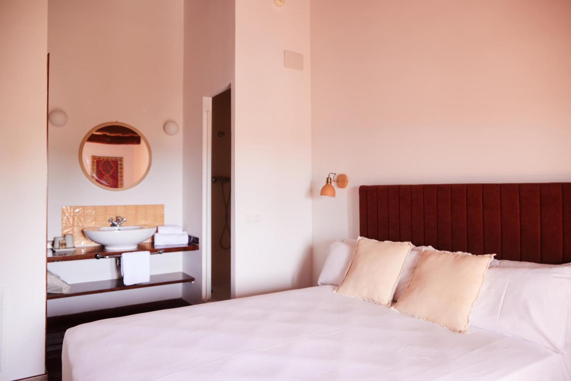 Hotel Palou 1874 Sant Pere De Ribes Bilik gambar